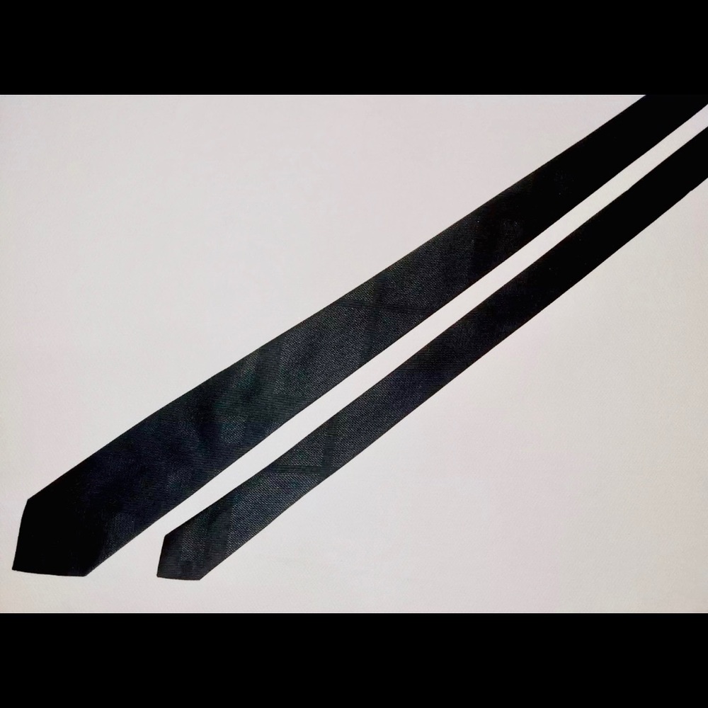 Burberry Nova Check Black Plaid Modern Slim Tie - Picture 8 of 8